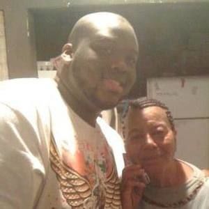 Meet your Posher, Larry